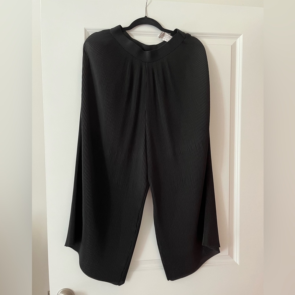 Zara Basic Top And Matching Pants - image 3